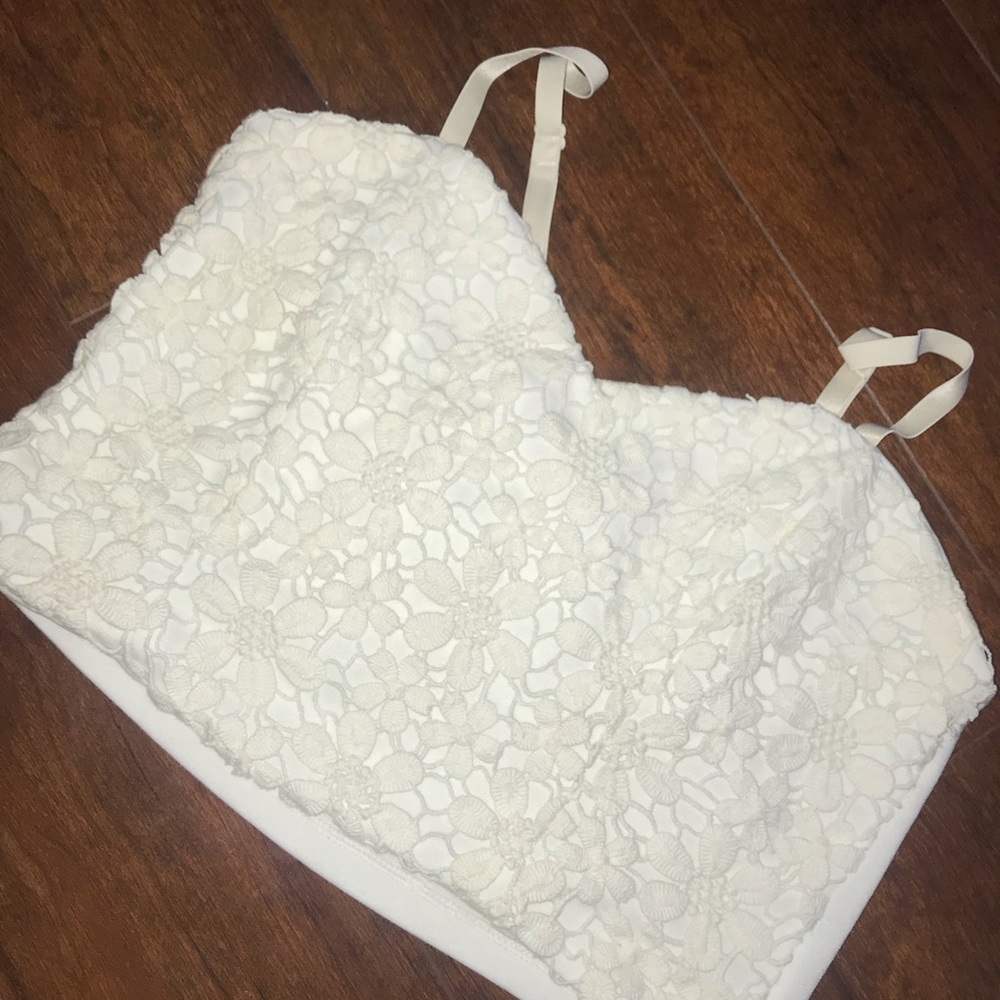 NEVER WORN white flower crop top